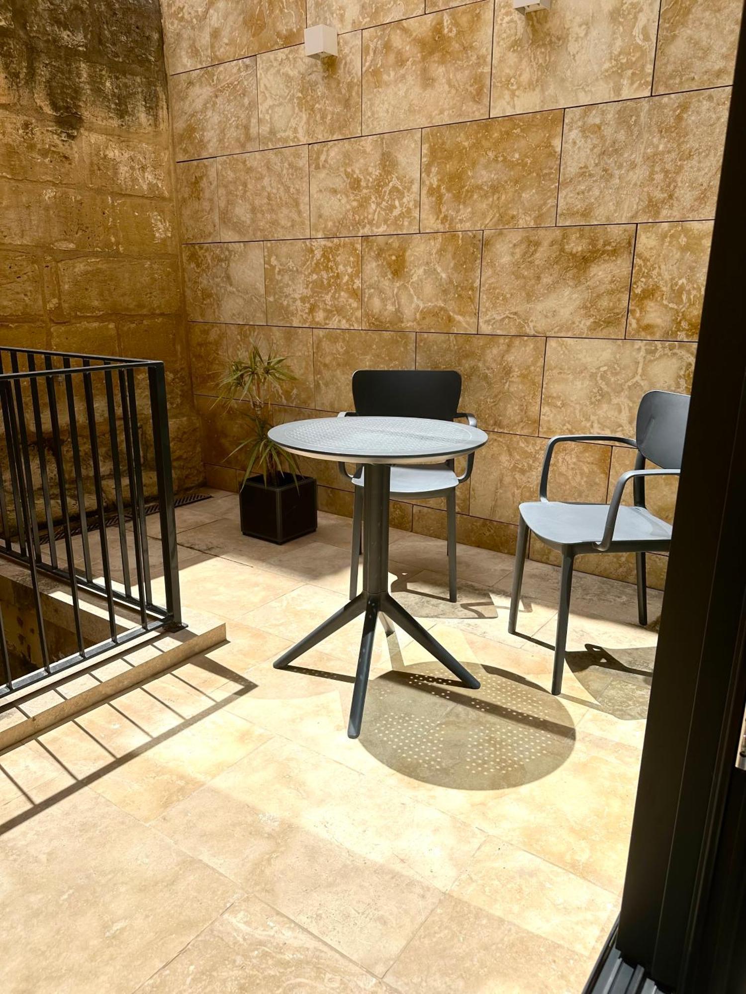 Numru 27 Expertly Restored Small House Of Character Cospicua Екстериор снимка